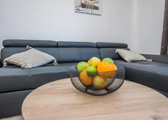 Apartments Maella