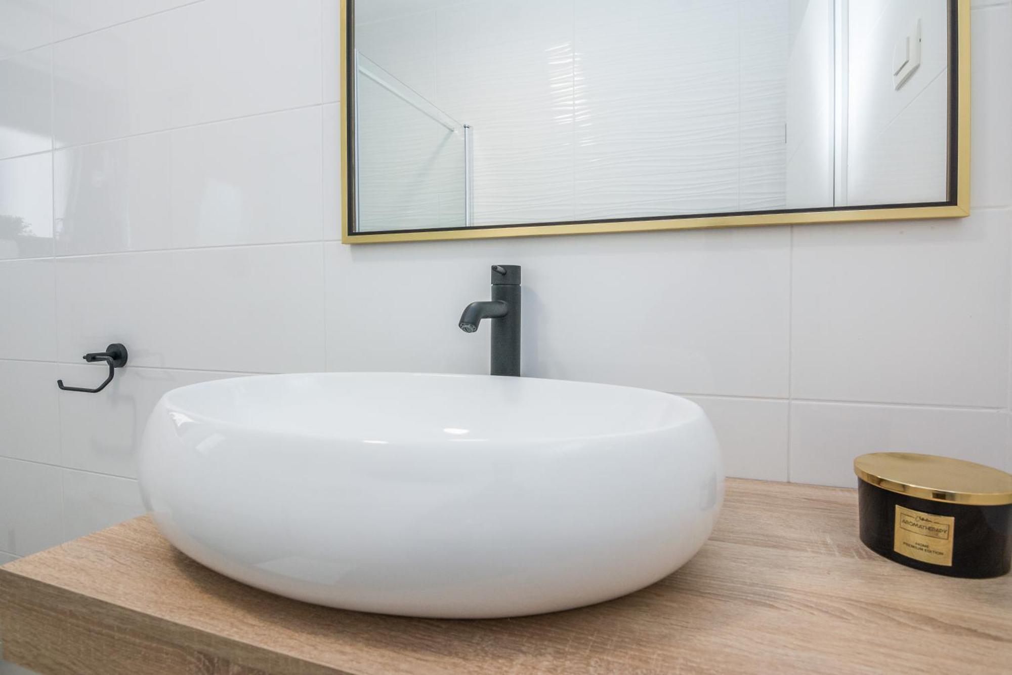 Maella Apartman